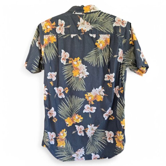 Modern Amusement Mens Short Sleeve Hawaiian Shirt Tropical Hibiscus Small - Picture 2 of 9